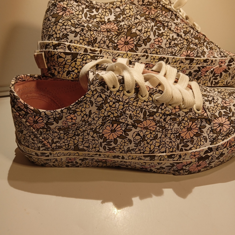 Vans Old Skool Tapered Women Skateboarding Mono Floral SZ 6.5 Mens/ 8.5 Women's